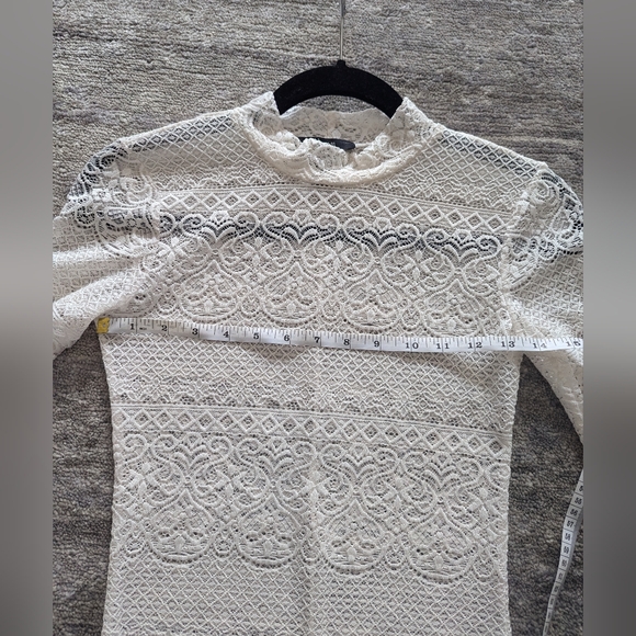 Forever 21 White Lace Turtleneck Bodysuit - Picture 4 of 8